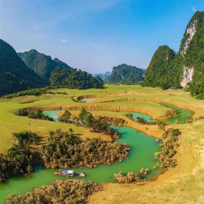 (Ảnh: Zoomtravel)