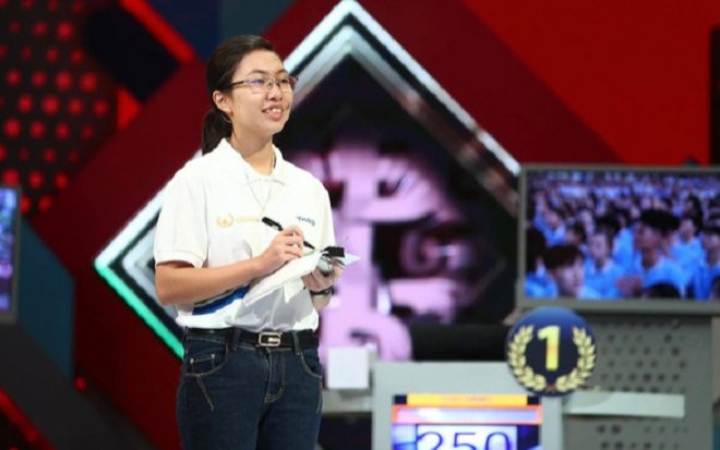 Tiết lộ điểm thi đại học của Quán quân Đường lên đỉnh Olympia năm thứ 20 Ảnh 2
