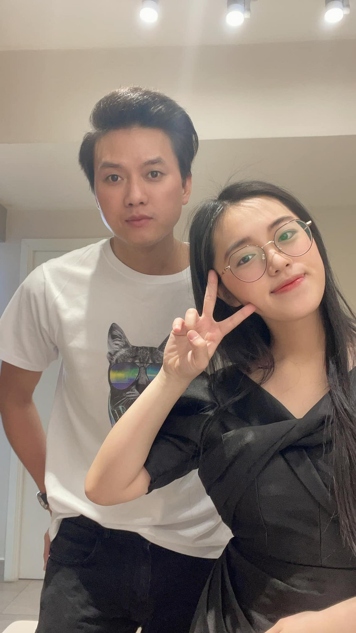 Quách Ngọc Tuyên khoe điểm thi tốt nghiệp của vợ trẻ kém 16 tuổi, dân mạng 'đoán già đoán non' Ảnh 4