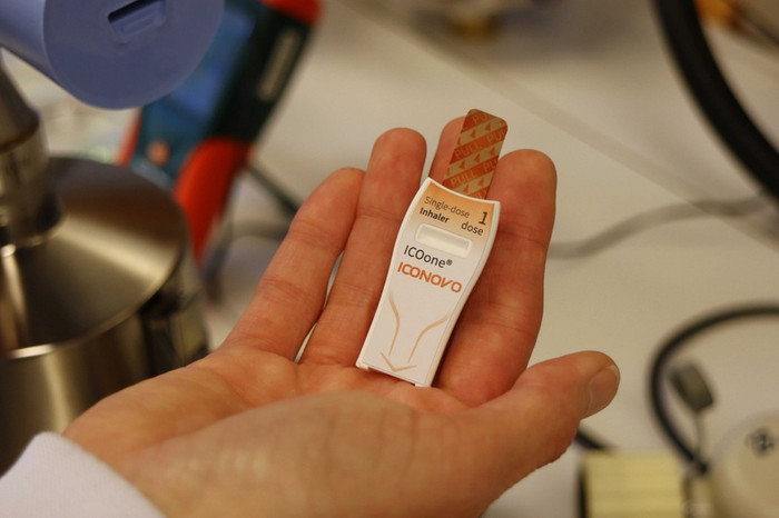Vaccine dạng ống hít của Iconovo và ISR. Ảnh: Iconovo.