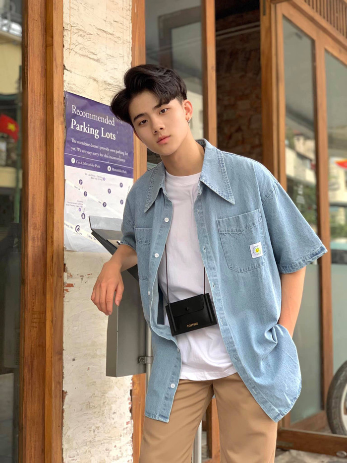 Nam sinh với gương mặt điển trai gây sốt MXH