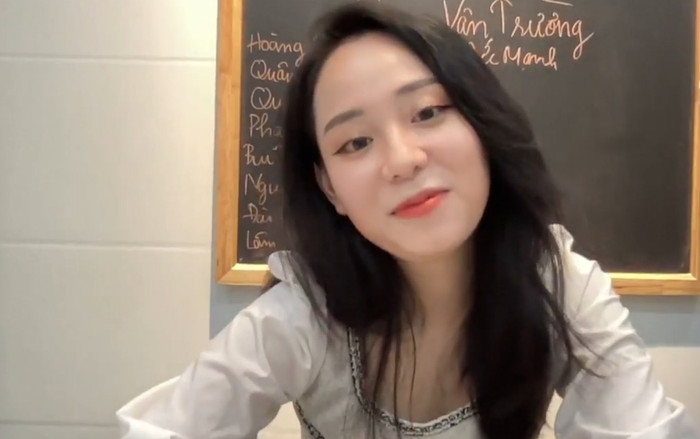 Cô giáo Minh Thu khiến nhiều người 'ngỡ ngàng' khi bị rò rỉ ảnh từ thời học sinh Ảnh 2