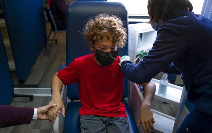 Israel bắt đầu tiêm vaccine Covid-19 cho trẻ từ 5 - 11 tuổi Ảnh 2