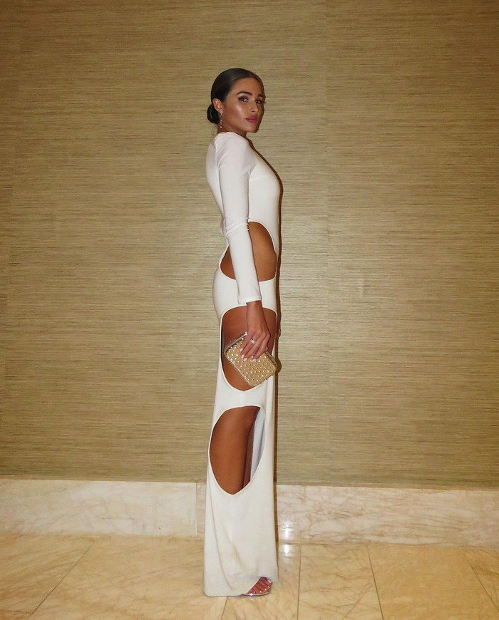 Nếu cơ thể không hoàn hảo, quá ốm hay mập thì mẫu váy này sẽ 'tố cáo' tất cả...