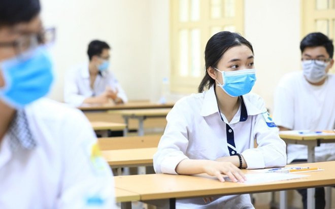 Bộ GD-ĐT bổ sung đối tượng đặc cách tốt nghiệp THPT năm 2021 Ảnh 2