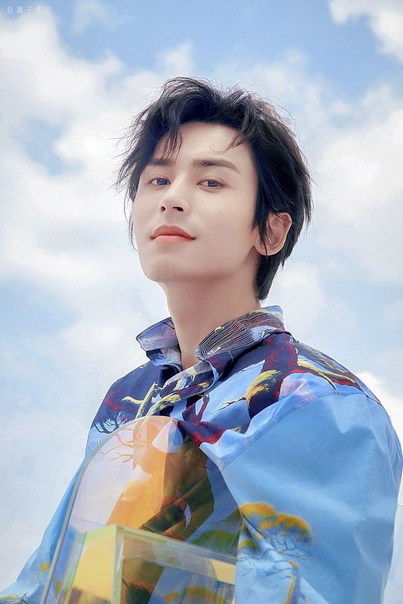 Giá vé concert của Trương Triết Hạn cao hơn cả ca sĩ chuyên nghiệp, netizen tranh cãi gay gắt Ảnh 7