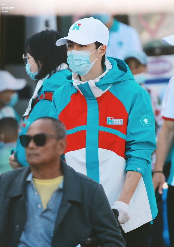 Giữa lùm xùm cứu trợ lũ lụt, đồng đội tiết lộ thái độ lúc tham gia cùng Vương Nhất Bác gây chú ý Ảnh 9