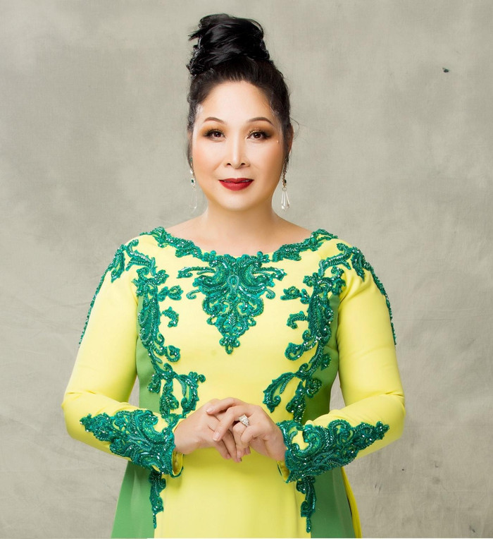 Trang fanpage chính thức của NS Hồng Vân bất ngờ đổi tên: Không còn danh hiệu NSND? Ảnh 3