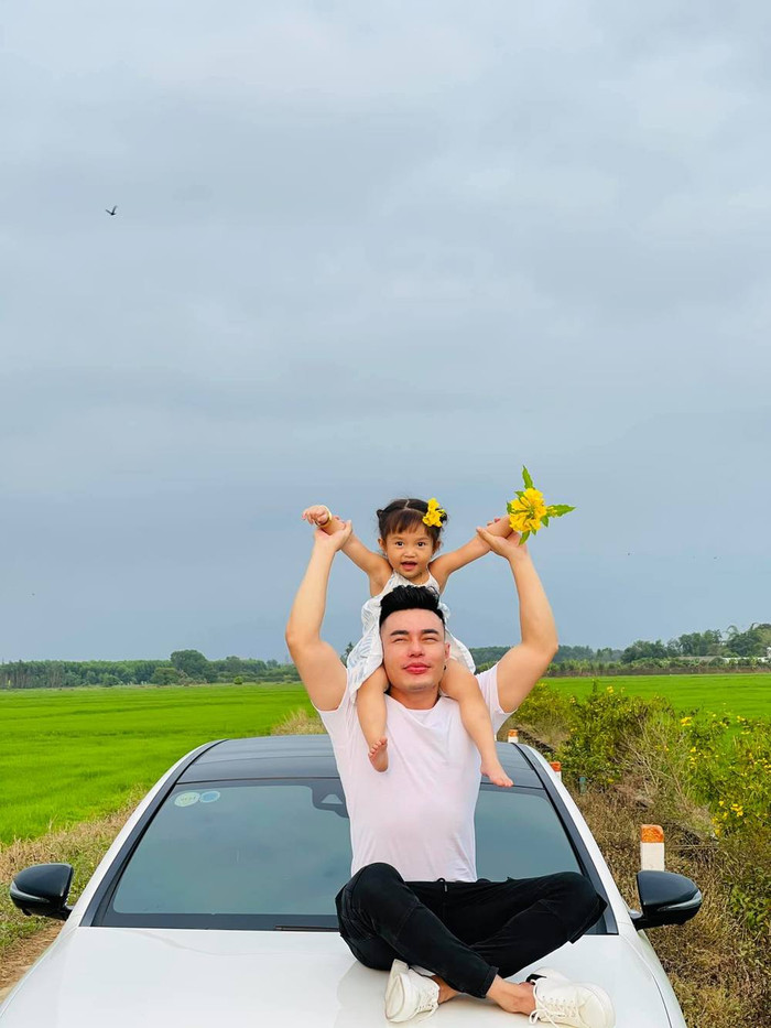 Lê Dương Bảo Lâm và con gái Bảo Nhi.