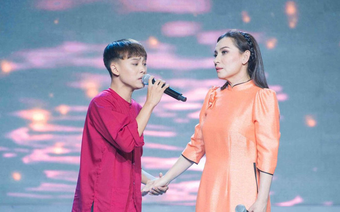 Sau mọi ồn ào, Phi Nhung sẽ tặng lại cho Hồ Văn Cường ca khúc ruột năm nào được viết riêng cho mình? Ảnh 2