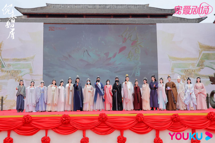 Thành Nghị cứu người ngất xỉu ngay giữa phim trường khai máy 'Trầm vụn hương phai' Ảnh 10