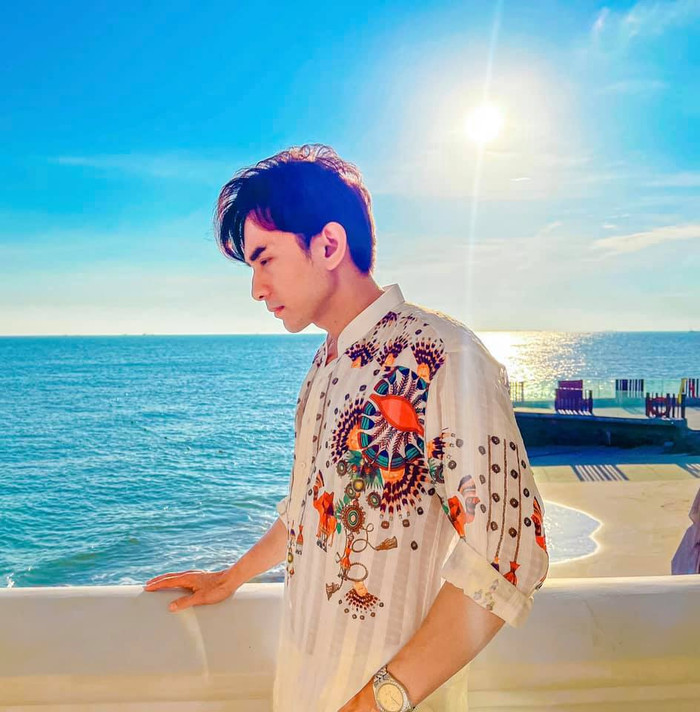 Đan Trường lần đầu lộ diện sau khi xác nhận ly hôn.