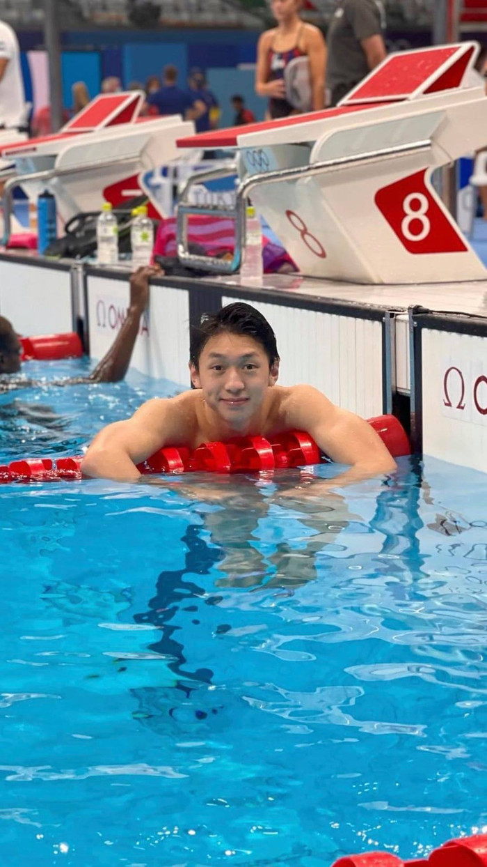 Nam sinh ĐH Khoa học Xã hội & Nhân văn TP.HCM gây chú ý tại Olympic 2020 bởi vẻ ngoài điển trai Ảnh 5