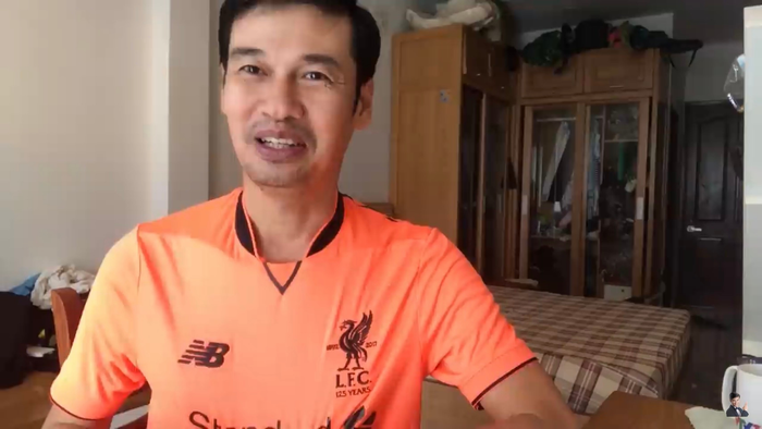 Bị nói sống nhờ YouTube, nghệ sĩ Tiết Cương: 'Tôi buồn nhưng không bỏ cuộc'.