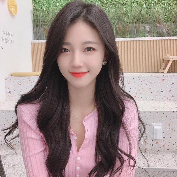 Nhan sắc cô nàng streamer Sarah.