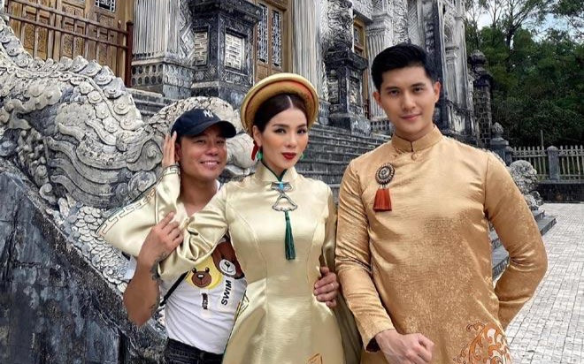 Lệ Quyên, Lâm Bảo Châu chụp ảnh tình tứ, dân mạng phán 'như 2 mẹ con' Ảnh 2