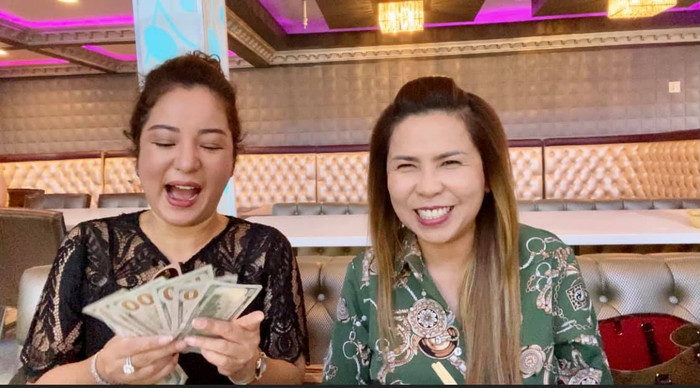 Thúy Nga trả hết tiền cho mạnh thường quân.