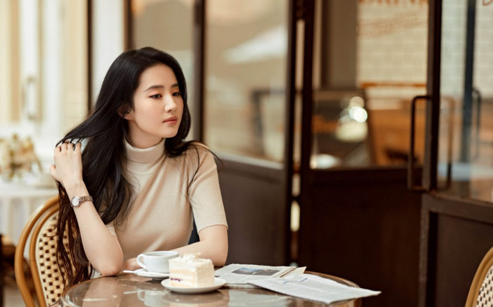 Lưu Diệc Phi đẹp hết nấc như quý cô Pháp trong loạt ảnh mới Ảnh 2