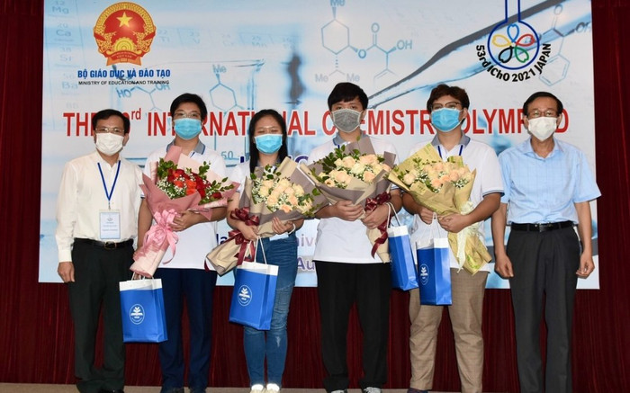 4 thí sinh Việt Nam giành huy chương tại Olympic Hóa học quốc tế 2021 Ảnh 2