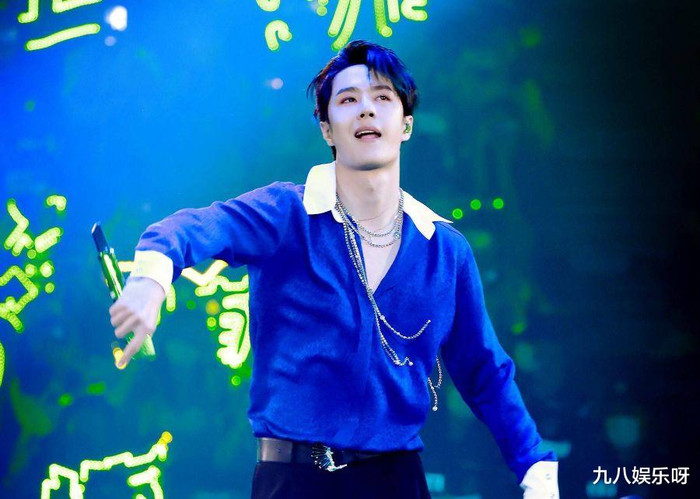 Vương Nhất Bác đem nhảy đường phố đến với công chúng thông qua vai trò huấn luyện viên Ảnh 6