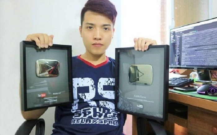 Chủ kênh YouTube thứ ba của Việt Nam đạt nút kim cương là ai? Ảnh 2