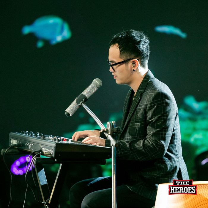 Bộ đôi Khắc Hưng và Mỹ Anh biến hoá tài tình, tung Real Love bản disco và acapella chiêu đãi fan Ảnh 4