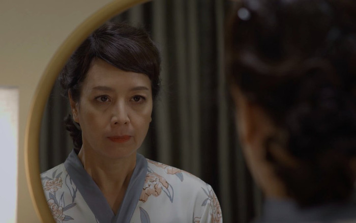 Tập 15 'Mặt nạ hạnh phúc': NSƯT Chiều Xuân tức điên khi cùng lúc bị hai giúp việc 'nắm thóp' Ảnh 2