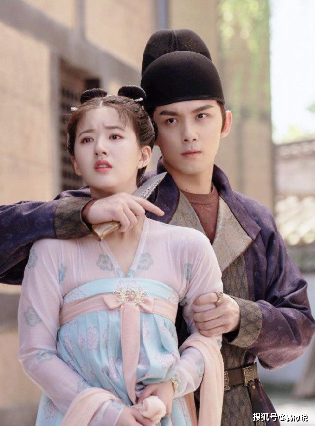 Ngô Lỗi và Triệu Lộ Tư trong Trường ca hành.