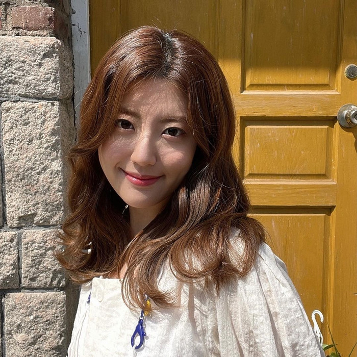 Jung Jin là cô gái mạnh mẽ, vượt lên mọi khó khăn nghịch cảnh