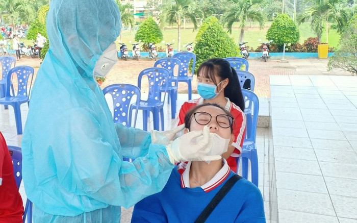 Một thí sinh dương tính với Covid-19 trước ngày thi tốt nghiệp THPT đợt 2 Ảnh 2