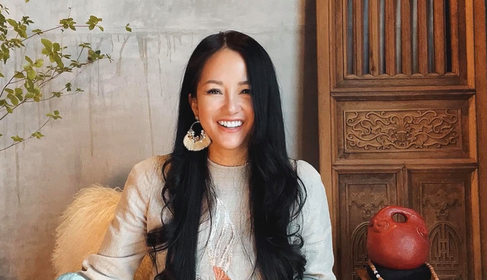 Không thể phủ nhận rằng sự thay đổi này giúp vẻ ngoài của Hồng Nhung trông tươi trẻ và rạng rỡ hẳn.