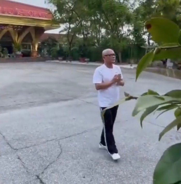 NS Tấn Hoàng sẽ dùng lợi nhuận kiếm được từ YouTube để làm từ thiện. 