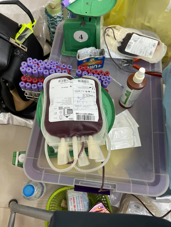 Từng giọt máu được cho đi vào thời điểm này là vô cùng quý giá.