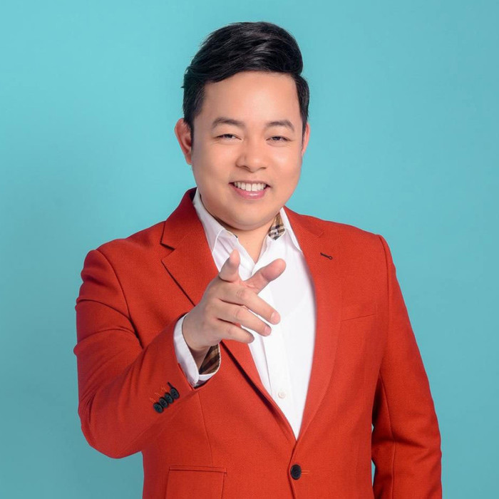 Quang Lê từng rất áp lực, phải ăn kiêng vì tăng cân quá mức. 