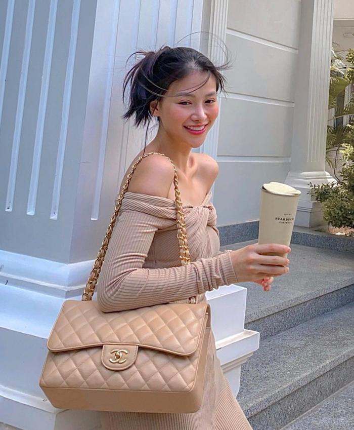 Suốt thời gian đương nhiệm lẫn khi kết thúc nhiệm kỳ, Hoa hậu Phương Khánh vẫn tích cực tham gia các hoạt động thiện nguyện, đặc biệt là các chiến dịch bảo vệ môi trường. 