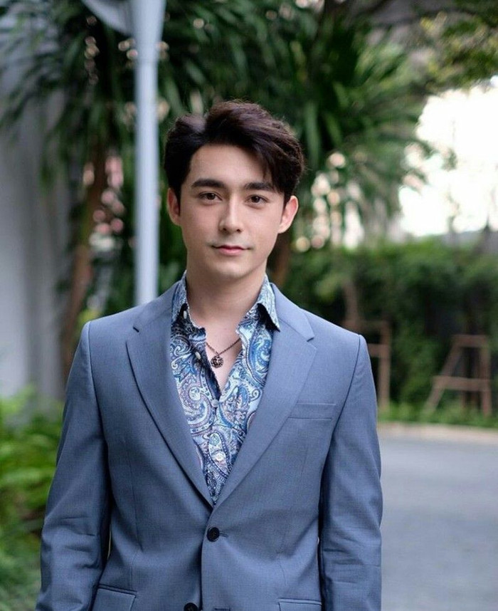 Màn 'lột xác' ngoạn mục của dàn nam khách mời trong phim 'Luerd Mungkorn Series' sau 5 năm Ảnh 11