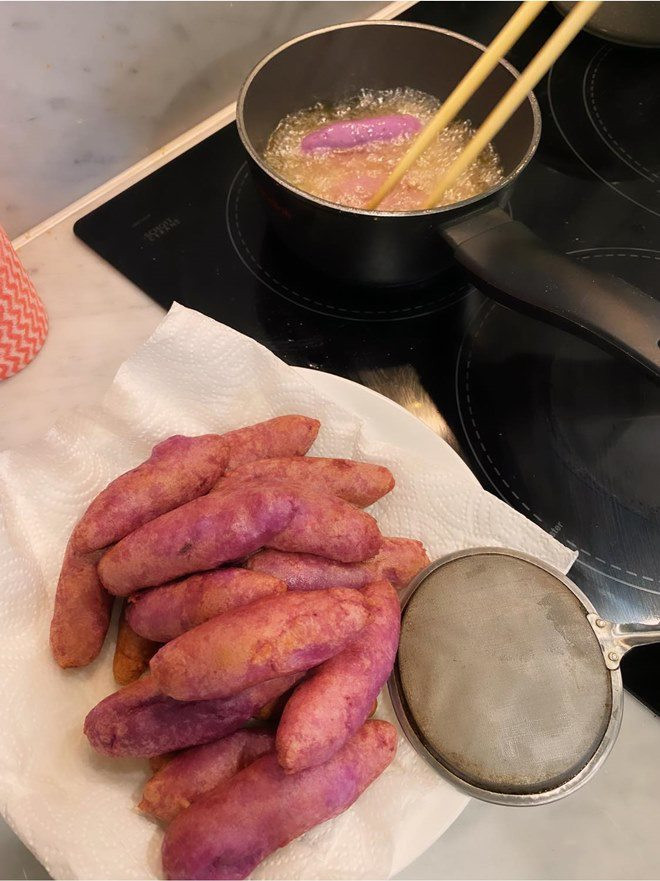 Cận cảnh món bánh đẹp mắt, thơm ngon do bà xã Lam Trường thực hiện. 