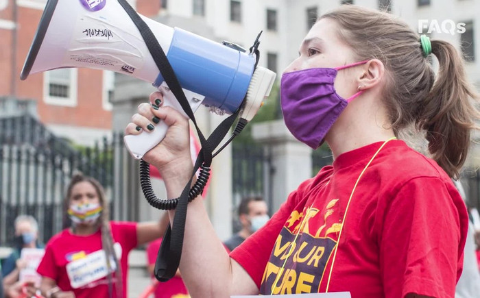 Những người chưa tiêm vaccine Covid-19 ở Mỹ bị chỉ trích 'ngu ngốc' và 'ích kỷ' Ảnh 2