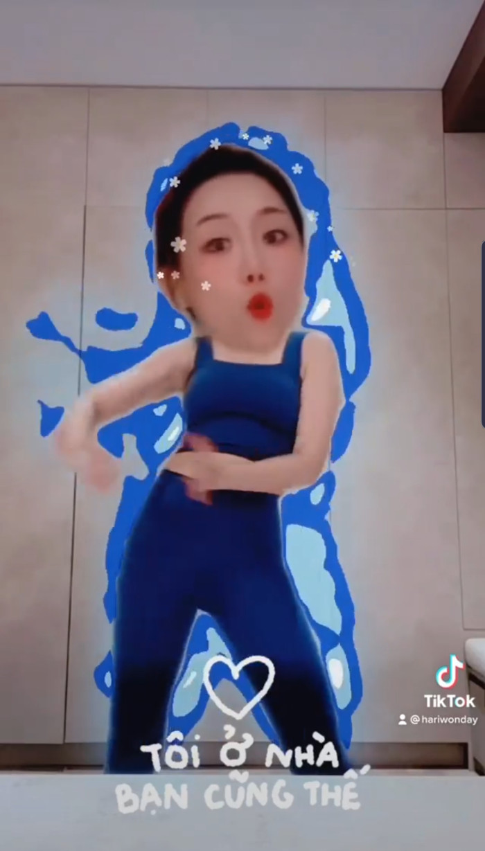 Đặc biệt, nhiều netizen còn nhận ra phần 'eo bánh mì' ngúng nguẩy theo từng nhịp nhạc. 