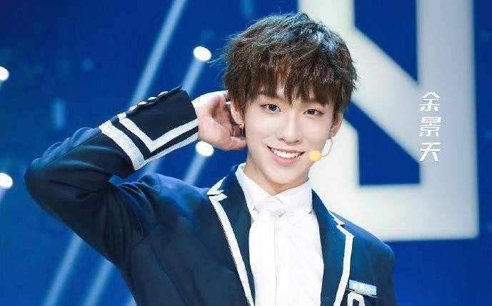 Dư Cảnh Thiên (Thanh xuân có bạn 3) được minh oan sau tin đồn gia đình buôn chất cấm Ảnh 2