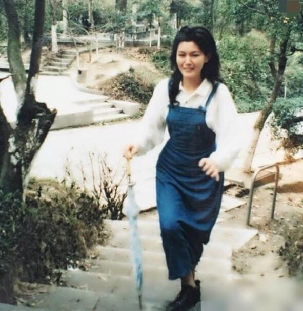 Mẹ Ngô Diệc Phàm kiệt sức, phải nhập viện điều trị khi hay tin con trai đối mặt với mức án khủng.