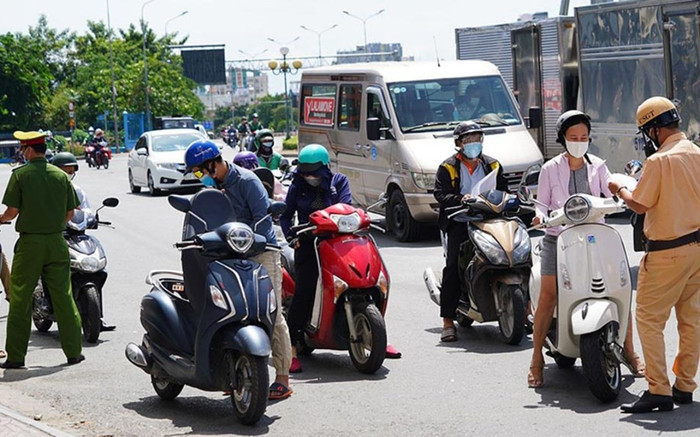 TP.HCM phấn đấu kiểm soát được dịch Covid-19 trước 15/9 Ảnh 2