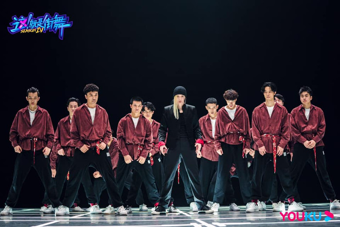 Diện mạo mới của 4 đội trưởng Street Dance of China 4: Vương Nhất Bác hóa 'ngổ ngáo boy' Ảnh 19