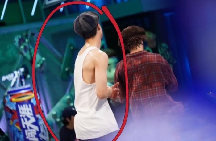 Street Dance of China 4: Vương Nhất Bác mồ hôi đầm đìa vẫn liếc 'anh trai mưa' Bouboo thắm thiết Ảnh 5