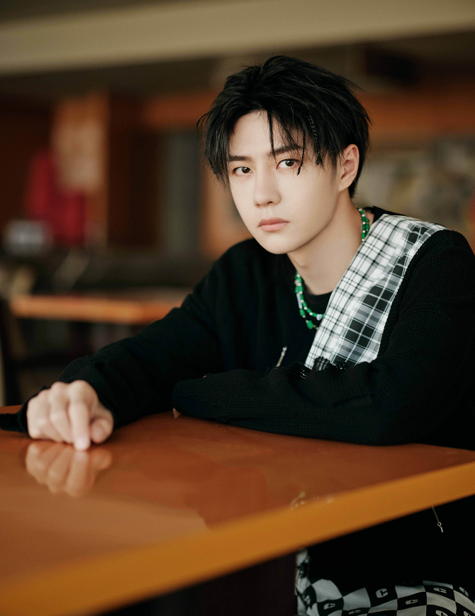 Gu thời trang của Vương Nhất Bác trong tập đầu Street Dance 4: Caro tràn đầy không khí hip-hop thời đại Ảnh 12