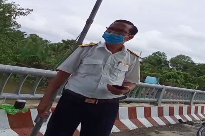 Ông Trần Khởi Nghĩa - Đội trưởng Đội thuế liên xã số 5 Chi cục Thuế khu vực thành phố Bến Tre - Châu Thành.