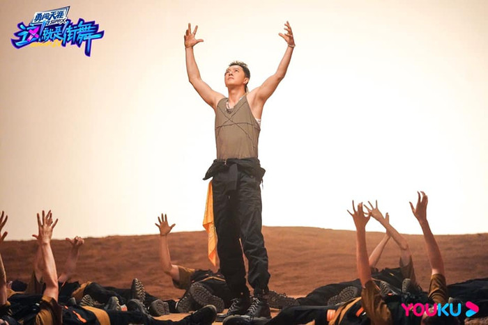 Thực lực 4 đội trưởng Street Dance of China 4: Vương Nhất Bác đâu chỉ có hư danh, Henry là 'báu vật' Ảnh 7