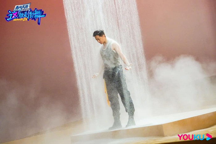 Thực lực 4 đội trưởng Street Dance of China 4: Vương Nhất Bác đâu chỉ có hư danh, Henry là 'báu vật' Ảnh 8