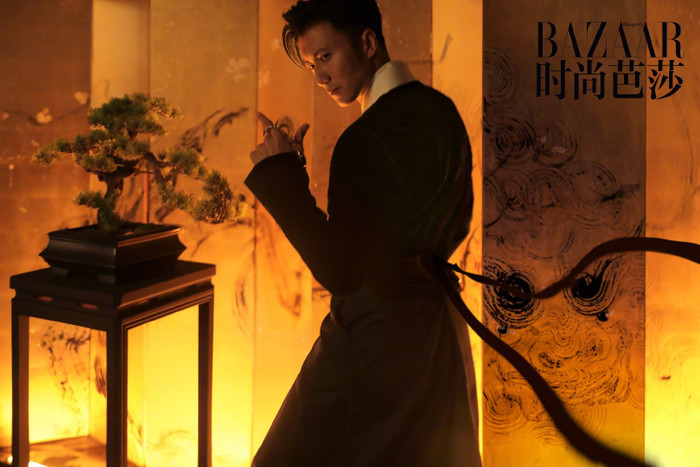 Loạt ảnh thời trang do chính tay nhiếp ảnh gia đình đám Trần Mạn 'cầm trịch'