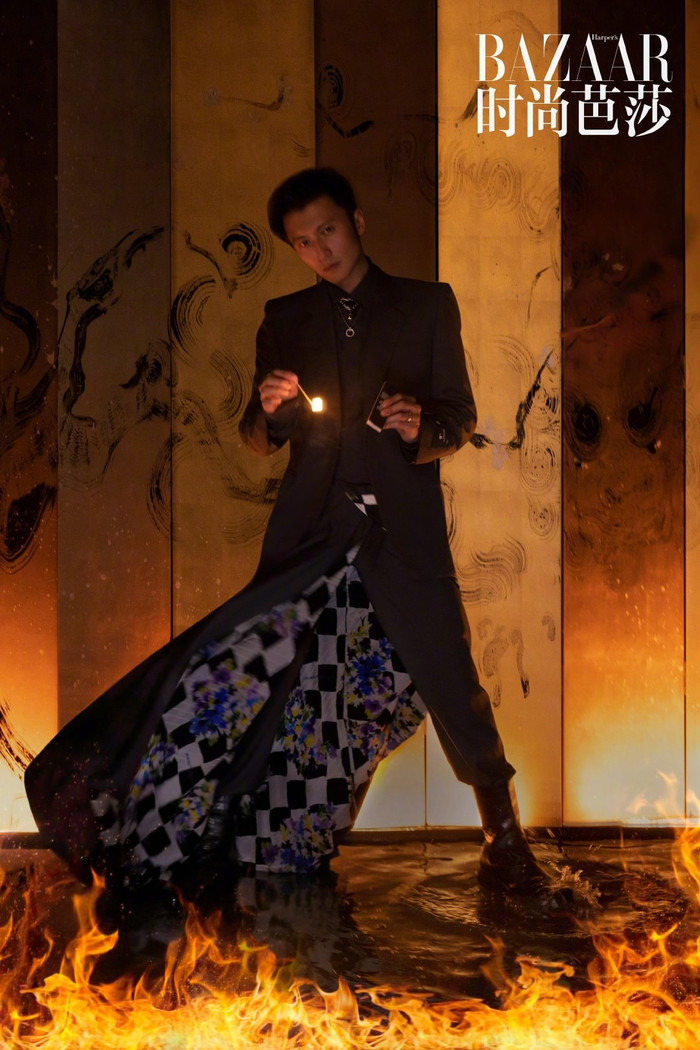 Nam diễn viên Hong Kong được tạp chí danh giá chọn mặt gửi vàng mở màn cho số báo quan trọng nhất trong năm 